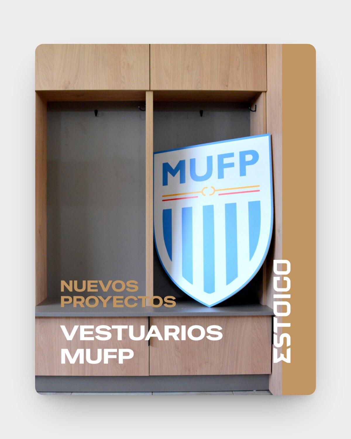 Posteo de obra: los vestuarios de MUFP, con el escudo del club en el mueble